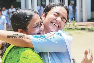 ঢাকা বোর্ডের এসএসসি শিক্ষার্থীদের বৃত্তি, মেধাবৃত্তিতে মাসে ৬০০, সাধারণে ৩৫০ টাকা